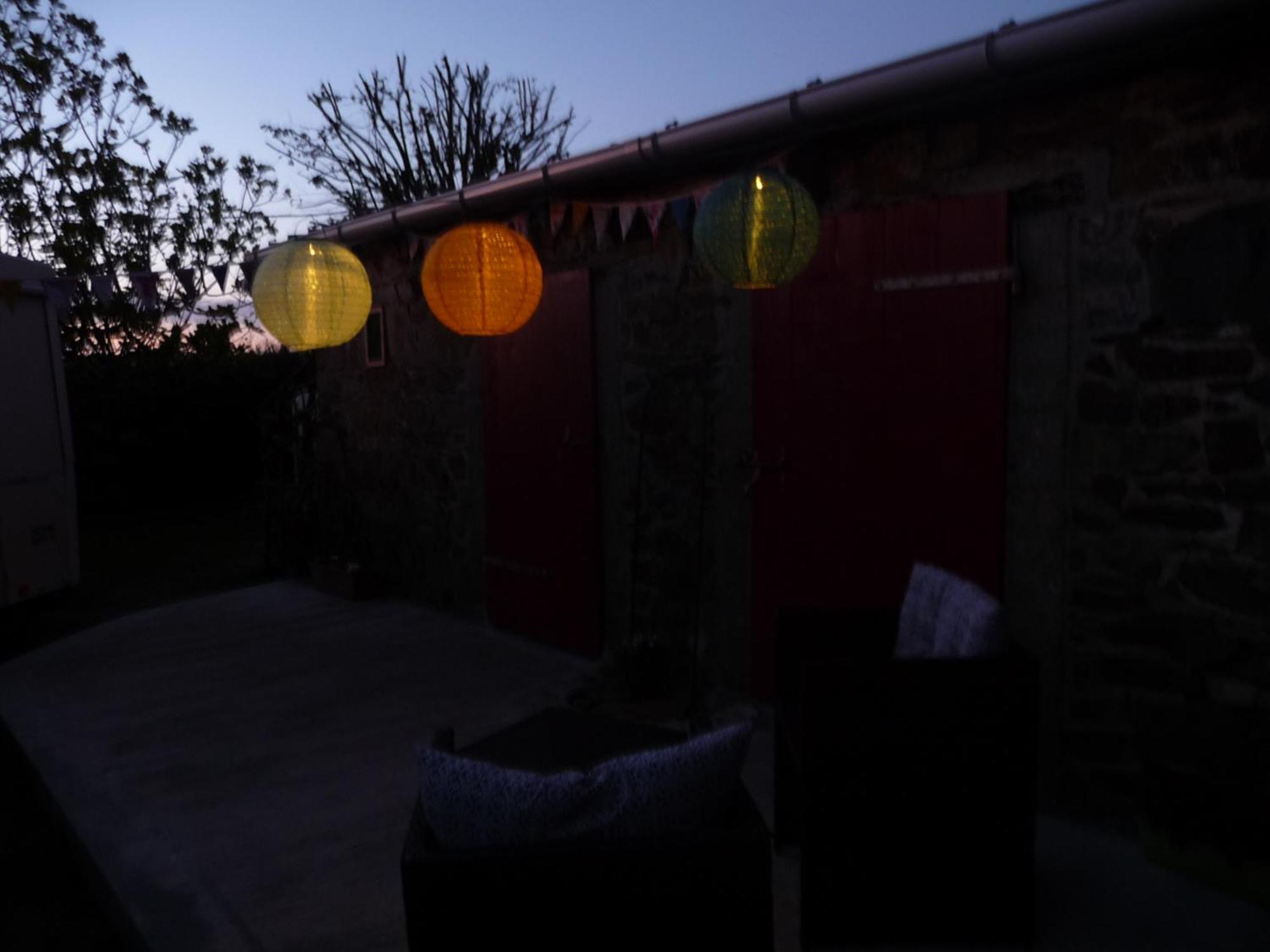 Bretagne Chambre D'Hotes Suite 53M2 Et Caravane Vintage Avec Cuisine Et Salle De Bains Privees Brittany B&B 53M2 Suite And Vintage Caravan Glamping With Private Kitchen And Bathroom Pleumeur-Gautier Zewnętrze zdjęcie