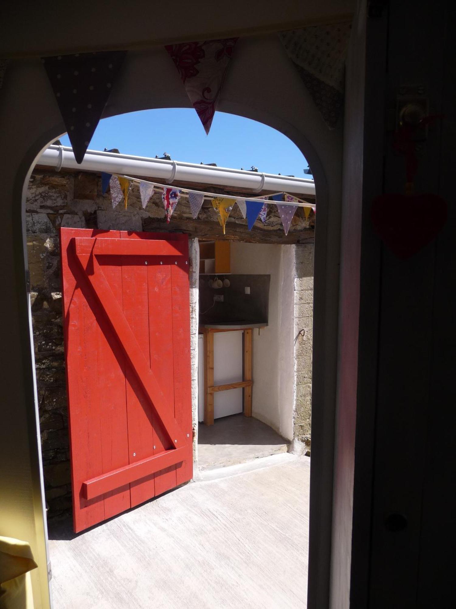 Bretagne Chambre D'Hotes Suite 53M2 Et Caravane Vintage Avec Cuisine Et Salle De Bains Privees Brittany B&B 53M2 Suite And Vintage Caravan Glamping With Private Kitchen And Bathroom Pleumeur-Gautier Zewnętrze zdjęcie